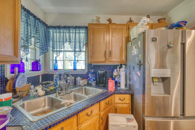 7000 Fm 3060, Midway, TX 75852