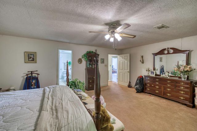 7000 Fm 3060, Midway, TX 75852