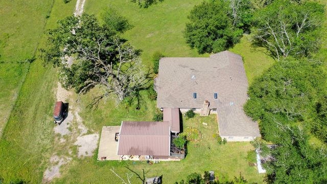 7000 Fm 3060, Midway, TX 75852
