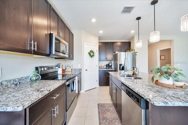 1006 OAK VALLEY DRIVE, Auburndale, FL 33823