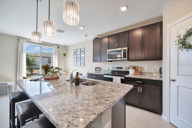 1006 OAK VALLEY DRIVE, Auburndale, FL 33823