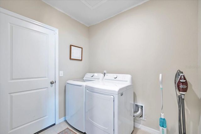 1006 OAK VALLEY DRIVE, Auburndale, FL 33823