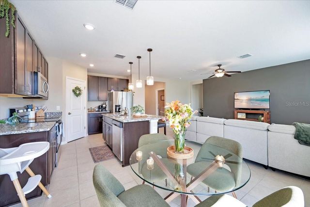 1006 OAK VALLEY DRIVE, Auburndale, FL 33823