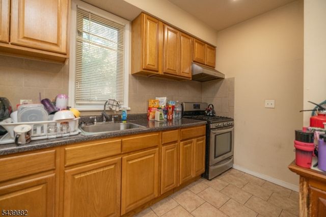 333 Magnolia Ave, Elizabeth City, NJ 07206