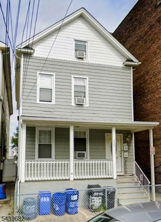 333 Magnolia Ave, Elizabeth City, NJ 07206