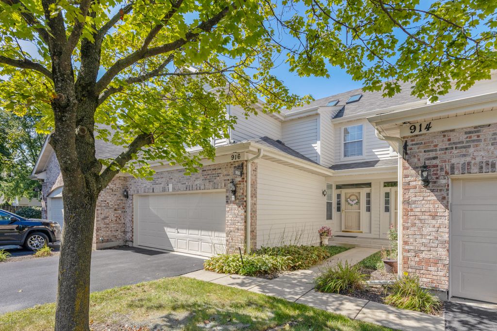916 Havenshire Court 916, Naperville, IL 60565 — photo 3