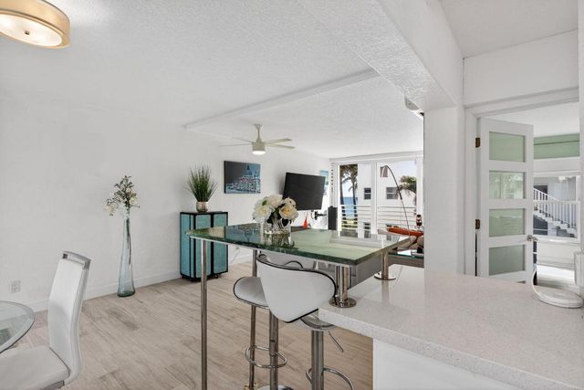 1043 Hillsboro Mile 21c, Hillsboro Beach, FL 33062