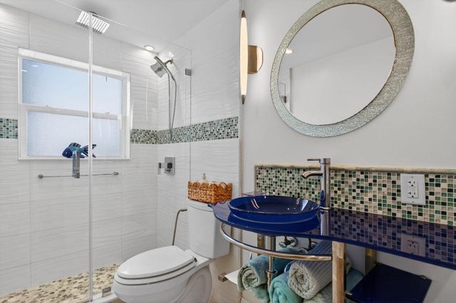 1043 Hillsboro Mile 21c, Hillsboro Beach, FL 33062