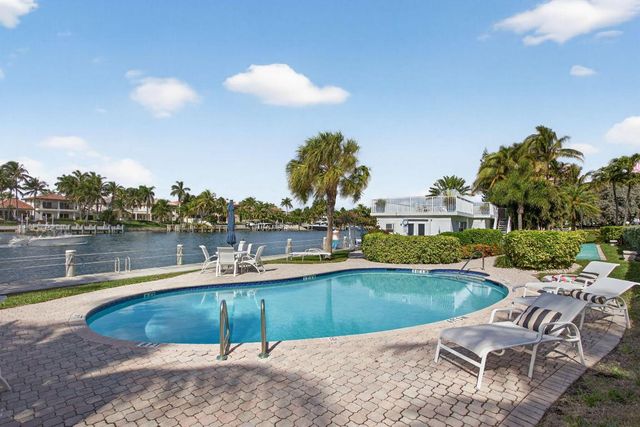 1043 Hillsboro Mile 21c, Hillsboro Beach, FL 33062