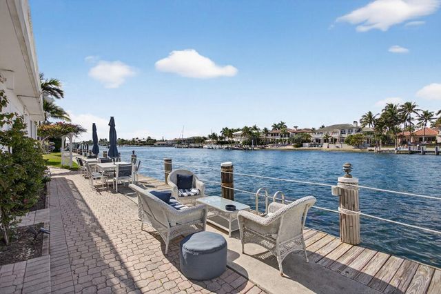 1043 Hillsboro Mile 21c, Hillsboro Beach, FL 33062