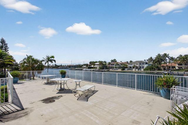 1043 Hillsboro Mile 21c, Hillsboro Beach, FL 33062