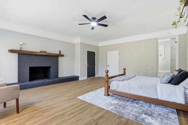 1614 Greenwood Road, Laurens, SC 29360