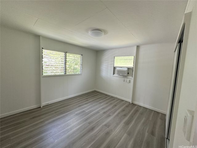 2454 Waolani Avenue A, Honolulu, HI 96817