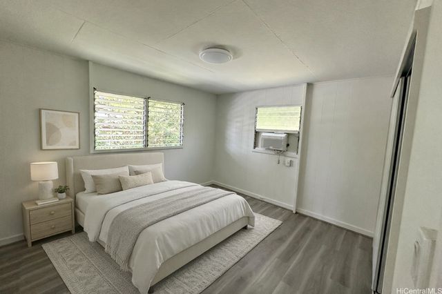 2454 Waolani Avenue A, Honolulu, HI 96817