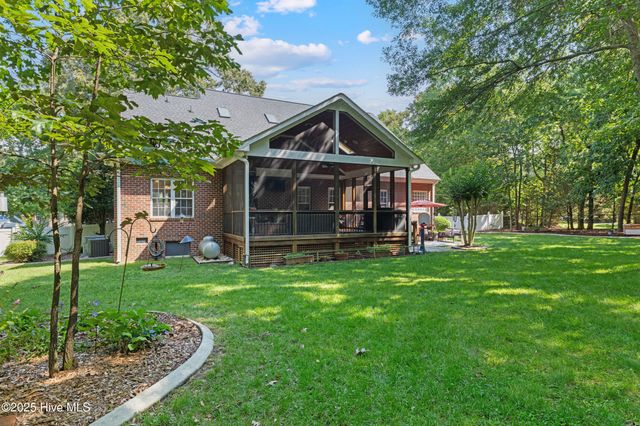 102 Sevendales Drive, Goldsboro, NC 27534