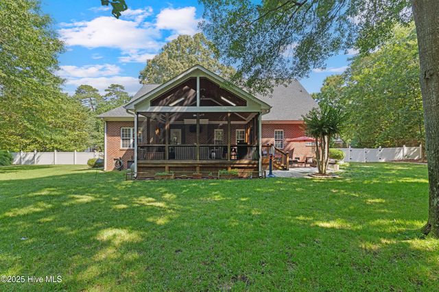 102 Sevendales Drive, Goldsboro, NC 27534
