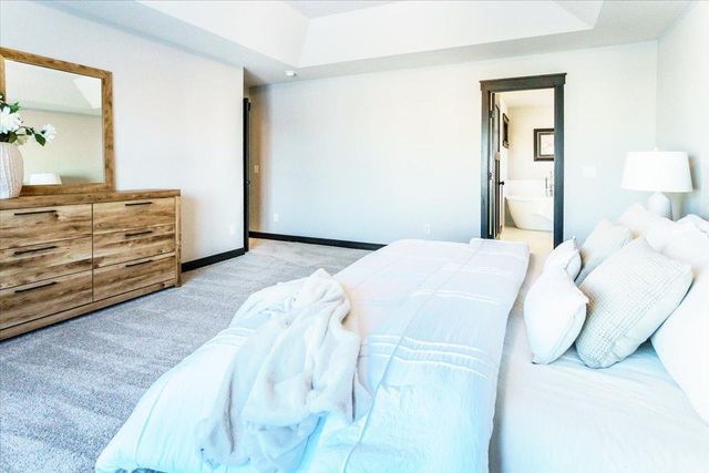 19789 Henley Lane, Lakeville, MN 55044