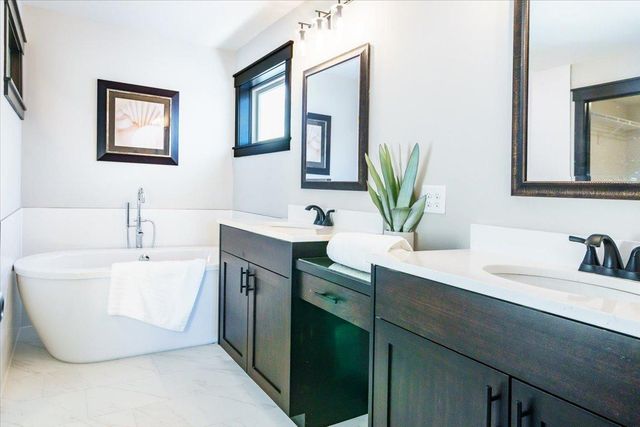 19789 Henley Lane, Lakeville, MN 55044