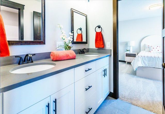 19789 Henley Lane, Lakeville, MN 55044