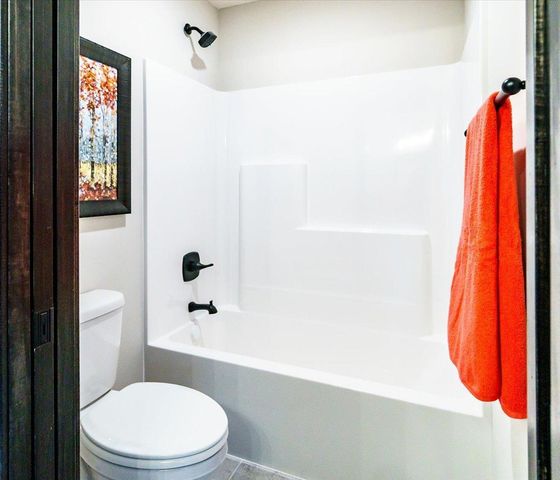 19789 Henley Lane, Lakeville, MN 55044