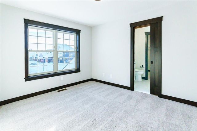 19789 Henley Lane, Lakeville, MN 55044