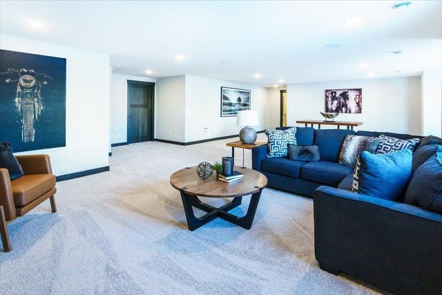 19789 Henley Lane, Lakeville, MN 55044