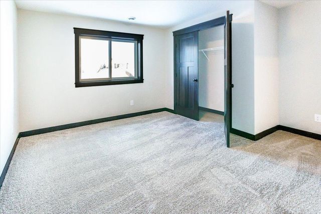 19789 Henley Lane, Lakeville, MN 55044