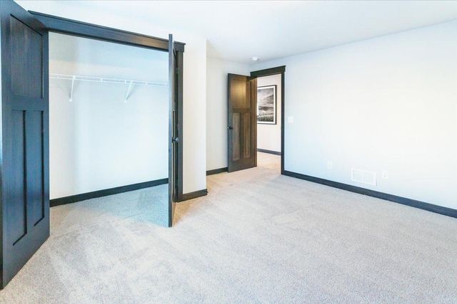 19789 Henley Lane, Lakeville, MN 55044