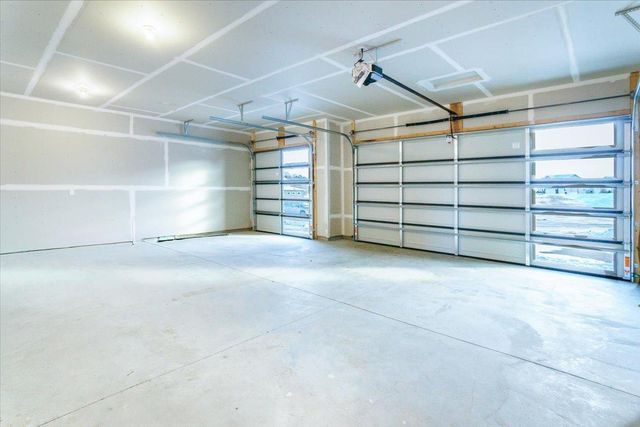 19789 Henley Lane, Lakeville, MN 55044