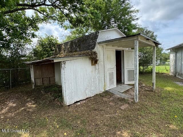 9761 Donchester Circle, Moss Point, MS 39562