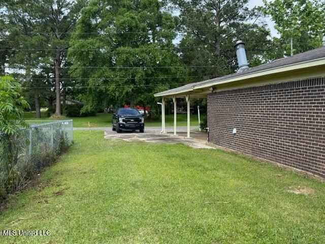 9761 Donchester Circle, Moss Point, MS 39562