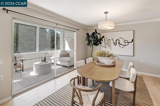 2000 Golden Rain Rd 4, Walnut Creek, CA 94595