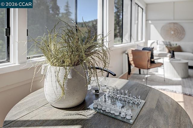 2000 Golden Rain Rd 4, Walnut Creek, CA 94595