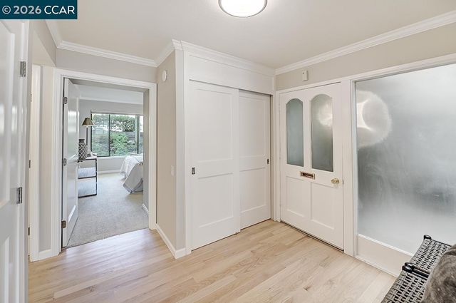 2000 Golden Rain Rd 4, Walnut Creek, CA 94595