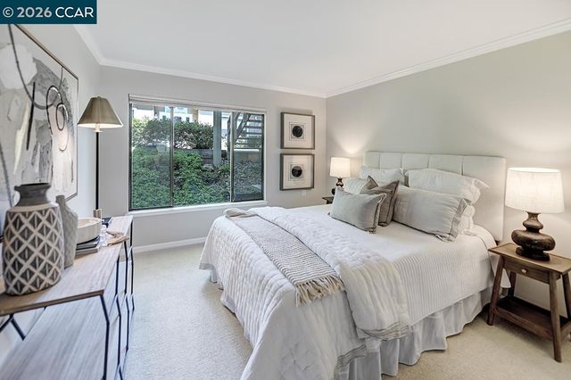 2000 Golden Rain Rd 4, Walnut Creek, CA 94595