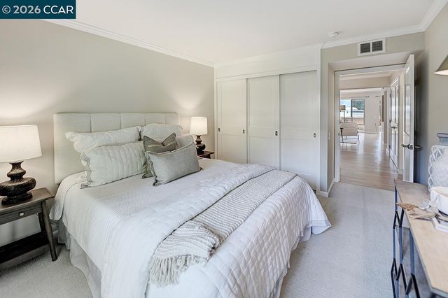 2000 Golden Rain Rd 4, Walnut Creek, CA 94595