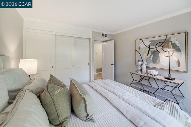 2000 Golden Rain Rd 4, Walnut Creek, CA 94595