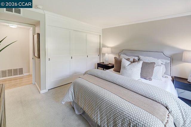 2000 Golden Rain Rd 4, Walnut Creek, CA 94595