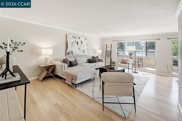 2000 Golden Rain Rd 4, Walnut Creek, CA 94595