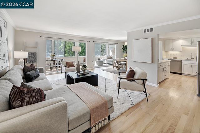 2000 Golden Rain Rd 4, Walnut Creek, CA 94595