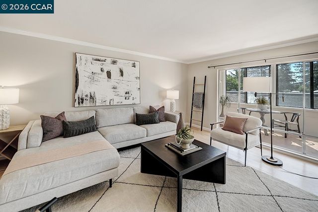 2000 Golden Rain Rd 4, Walnut Creek, CA 94595