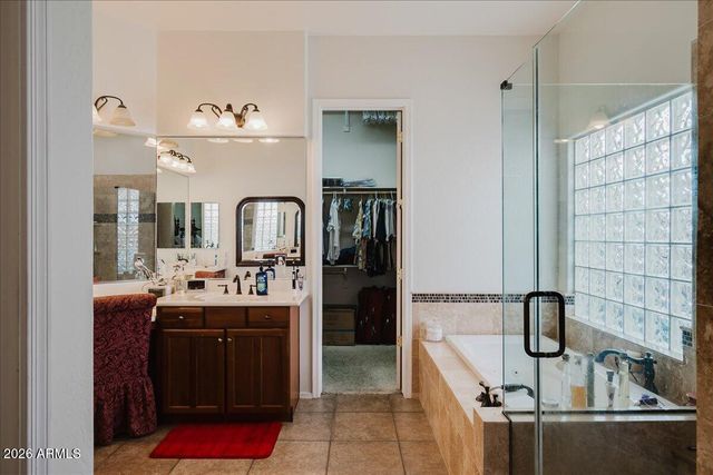 6583 S TERESA Drive, Chandler, AZ 85249