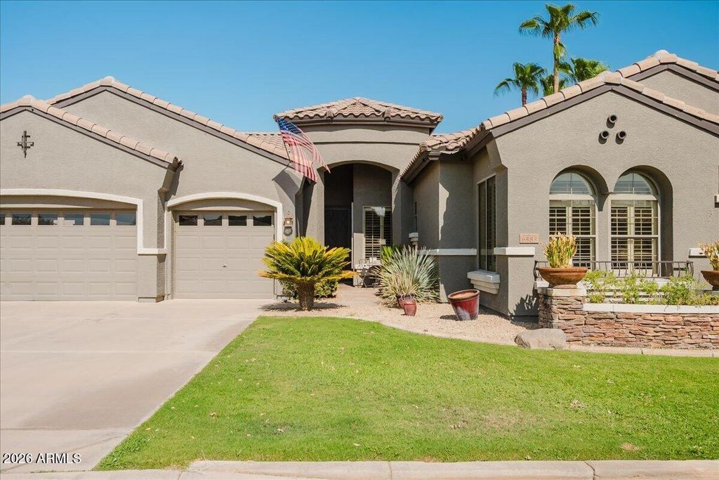 6583 S TERESA Drive, Chandler, AZ 85249 — photo 5