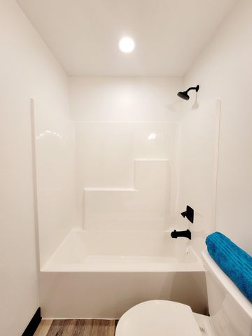 216 Fischer Court NW, Montgomery, MN 56069