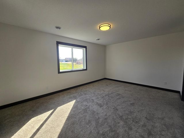 216 Fischer Court NW, Montgomery, MN 56069