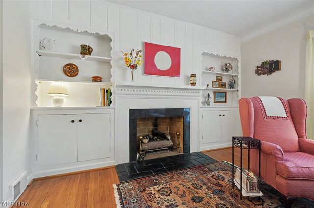 2171 S Belvoir Boulevard, University Heights, OH 44118