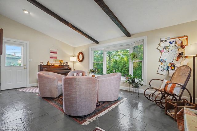 2171 S Belvoir Boulevard, University Heights, OH 44118