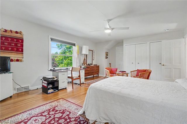 2171 S Belvoir Boulevard, University Heights, OH 44118
