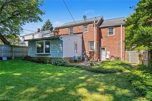 2171 S Belvoir Boulevard, University Heights, OH 44118