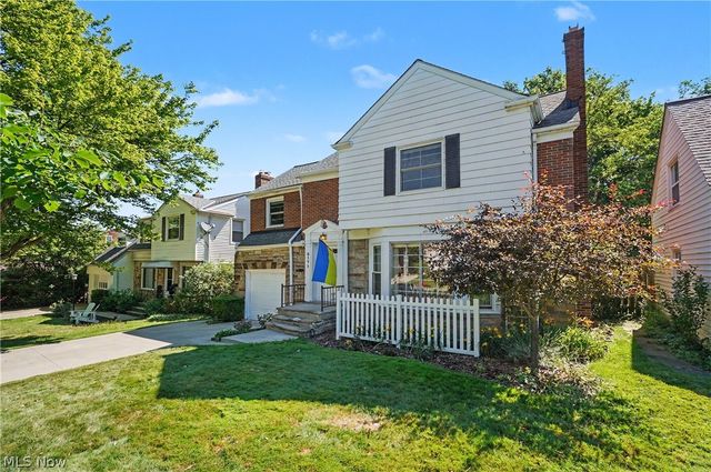 2171 S Belvoir Boulevard, University Heights, OH 44118